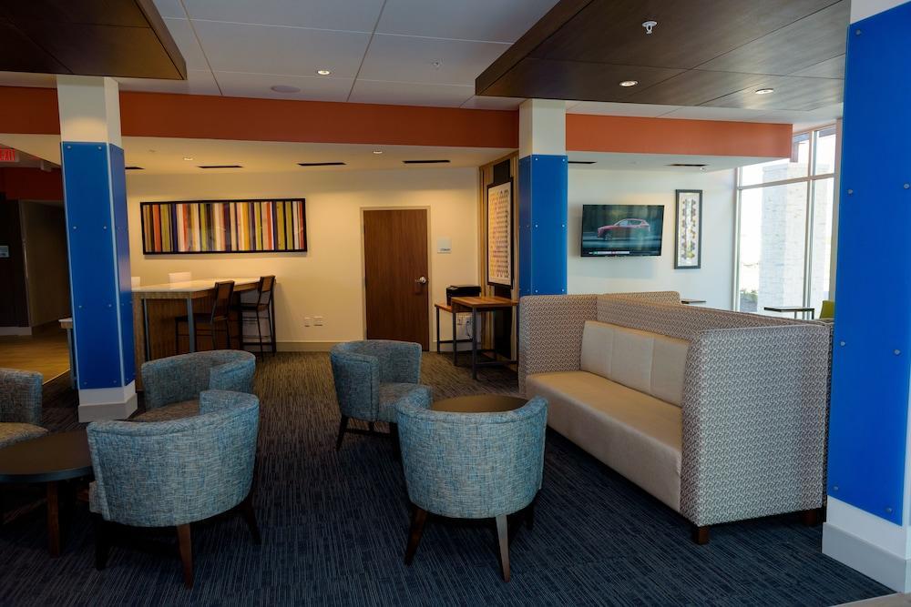 Holiday Inn Express & Suites Mckinney - Frisco East By Ihg Bagian luar foto