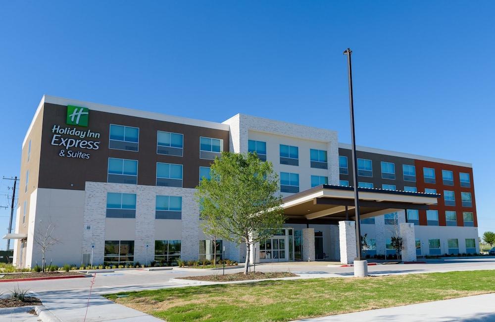 Holiday Inn Express & Suites Mckinney - Frisco East By Ihg Bagian luar foto