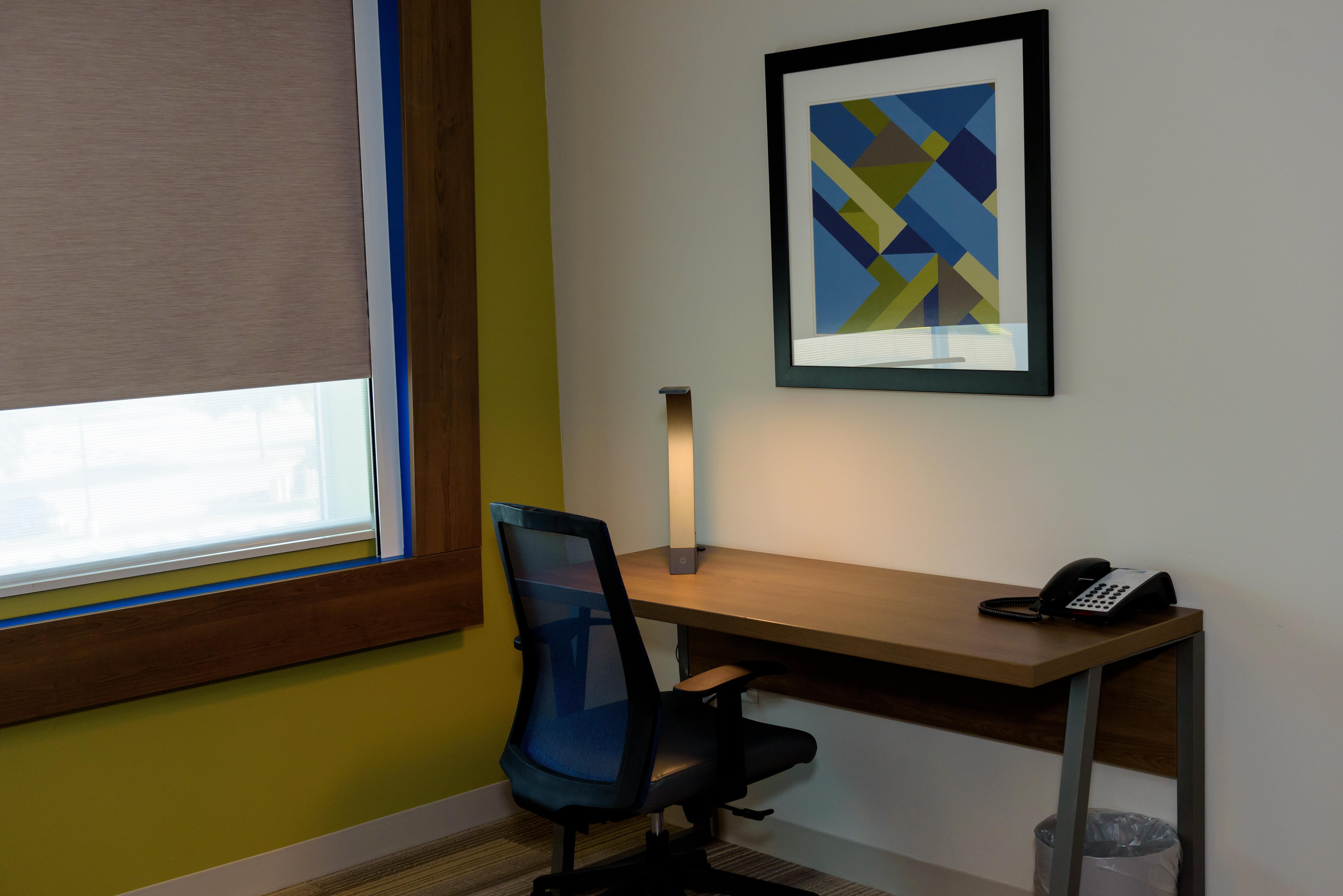 Holiday Inn Express & Suites Mckinney - Frisco East By Ihg Bagian luar foto