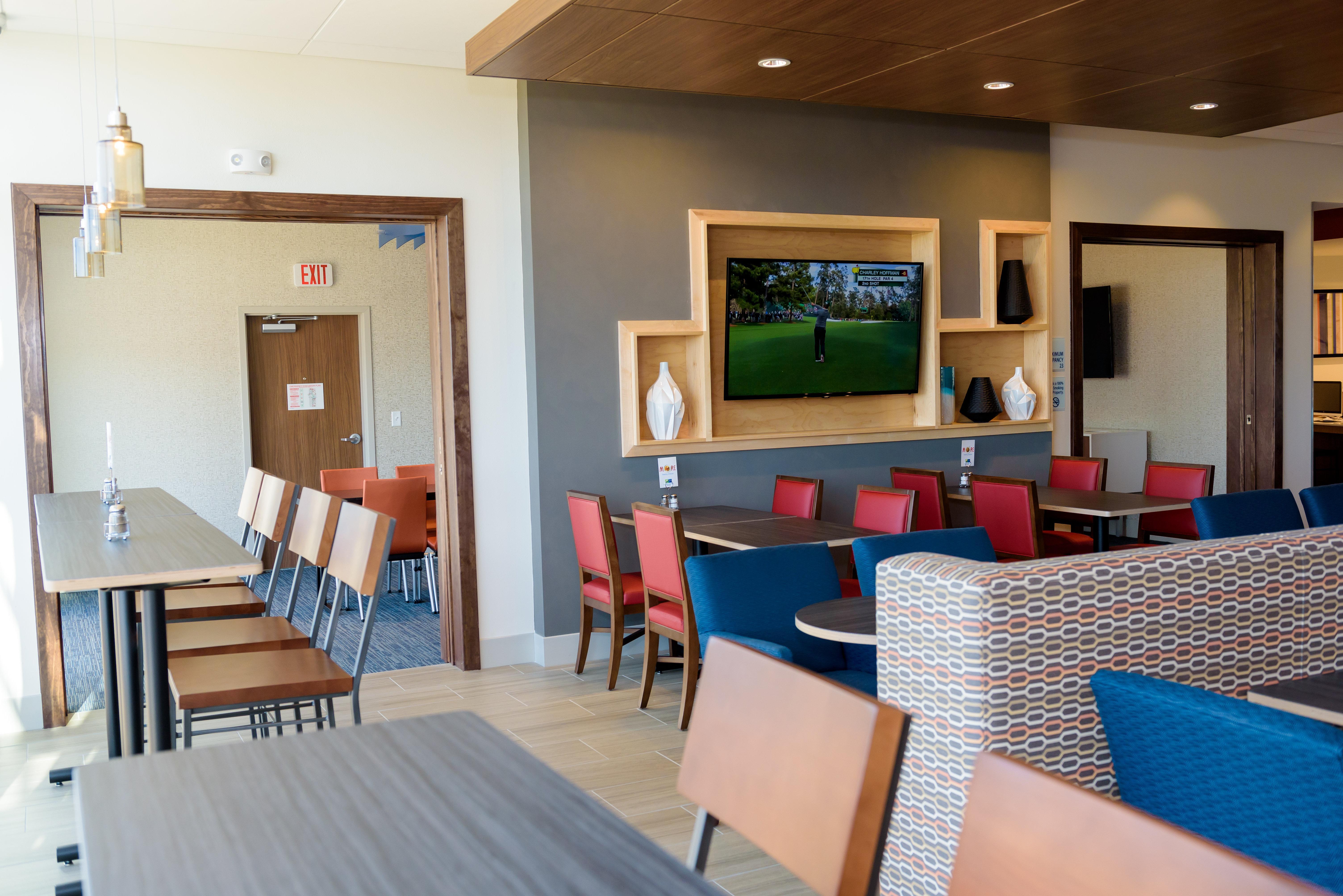 Holiday Inn Express & Suites Mckinney - Frisco East By Ihg Bagian luar foto